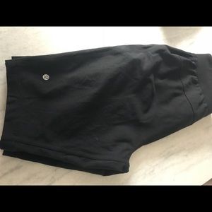 Men’s Lululemon shorts. Size Medium.